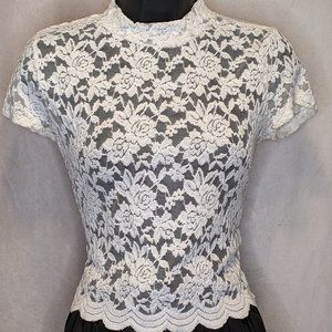 VGUC Medium Women's Short Sleeves Mock Neck Lace Mesh Crop Top White